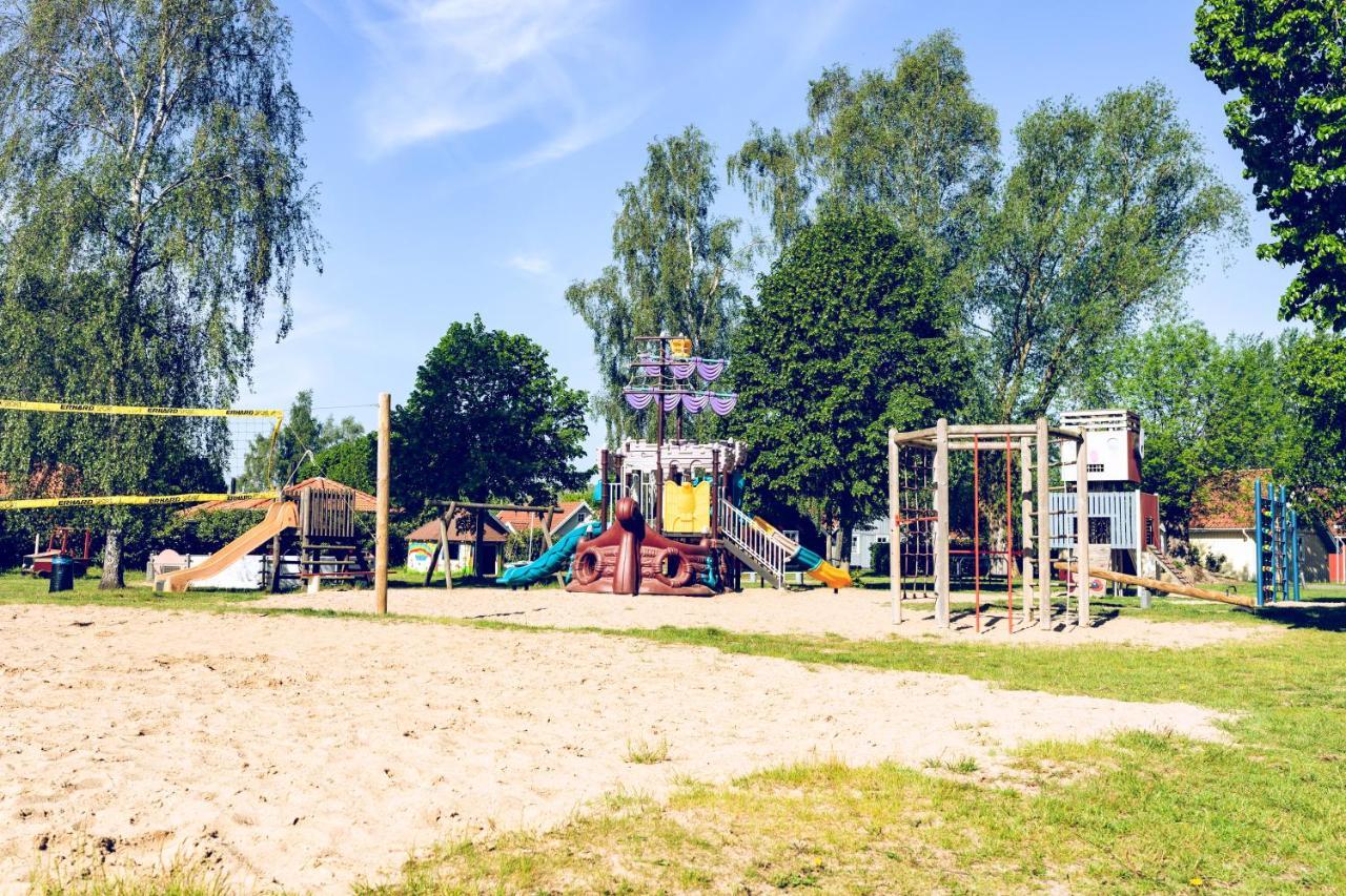 Regenbogen Boltenhagen Exterior foto